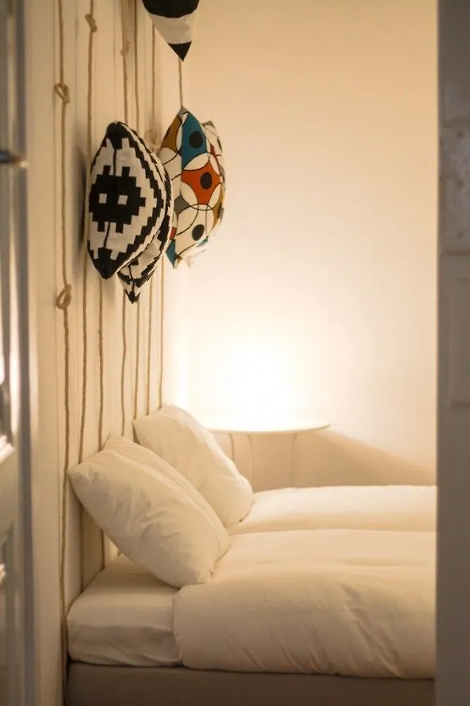 Nest House Lisbon Hostel